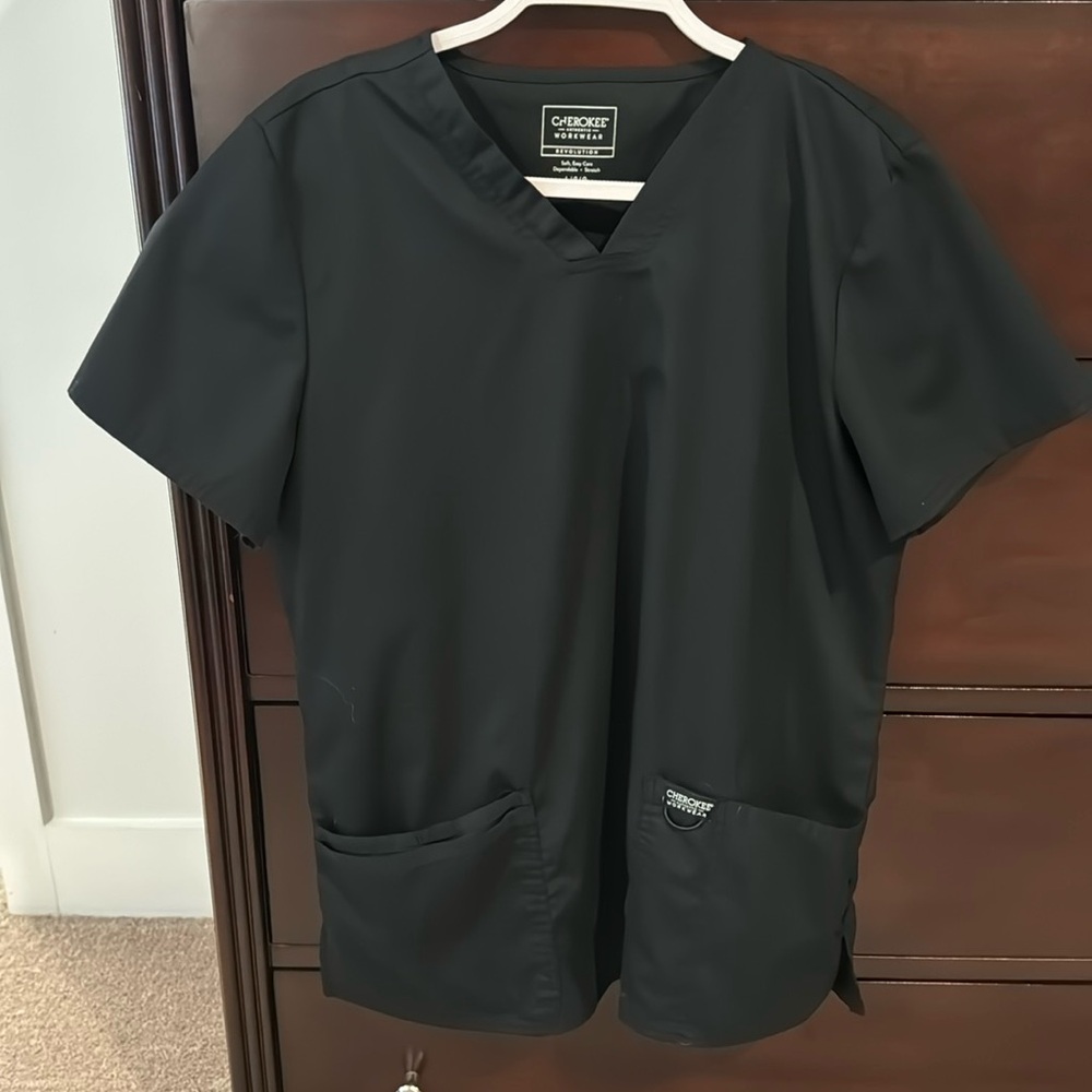 Size large Cherokee Authentic Workwear black scrub top